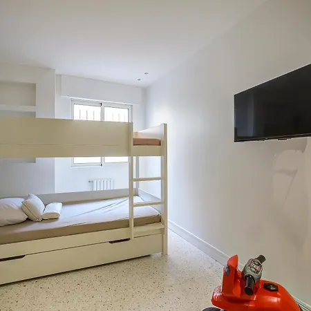 Perle Rare Au Coeur De La Pinede Апартаменты Антиб