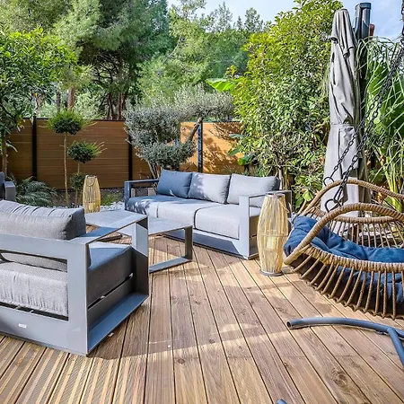 Perle Rare Au Coeur De La Pinede * Антиб